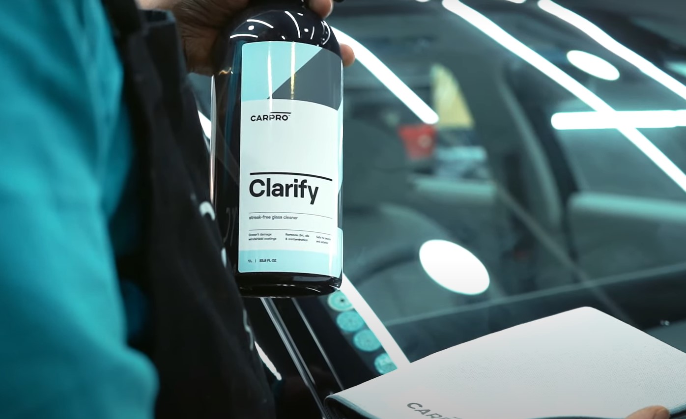 Čistič na sklo CarPro Clarify (500 ml) 100 detailing beroun autokosmetika